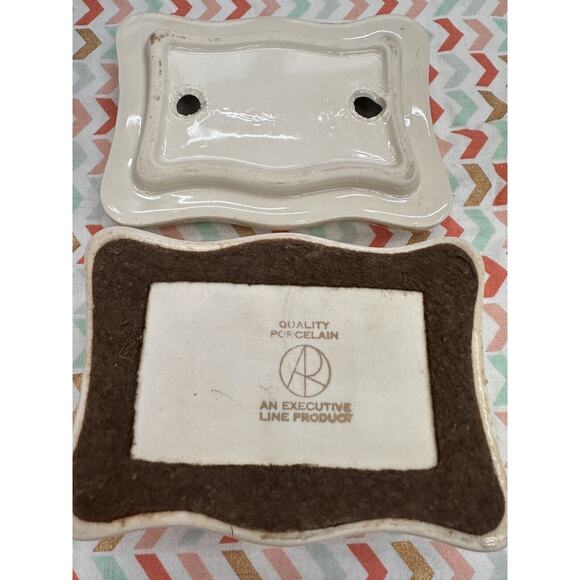 Vintage Executive Line 1902 Rambler Nash Car Porcelain Trinket Box - Picture 5 of 5